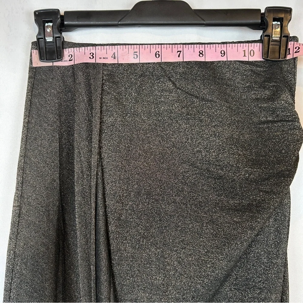 H&M Divided Gold Glitter Black Asymmetric Ruched Elastic Pull On Skirt Size 4